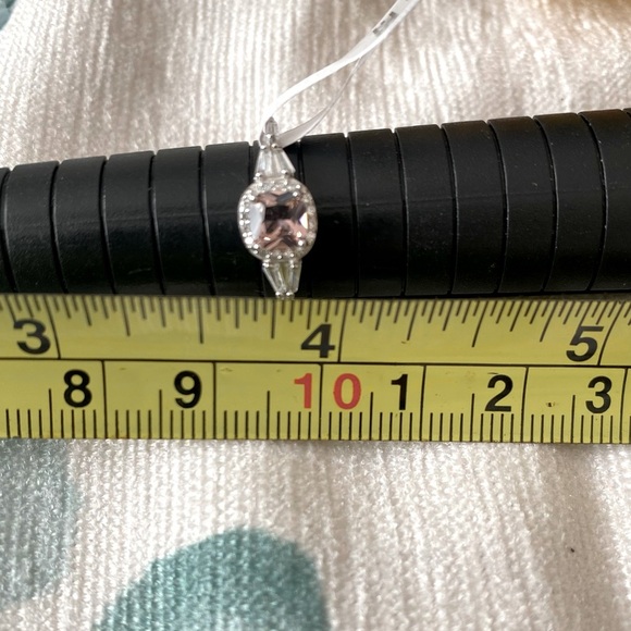Sterling Silver Pink Gemstone ring - Picture 4 of 4